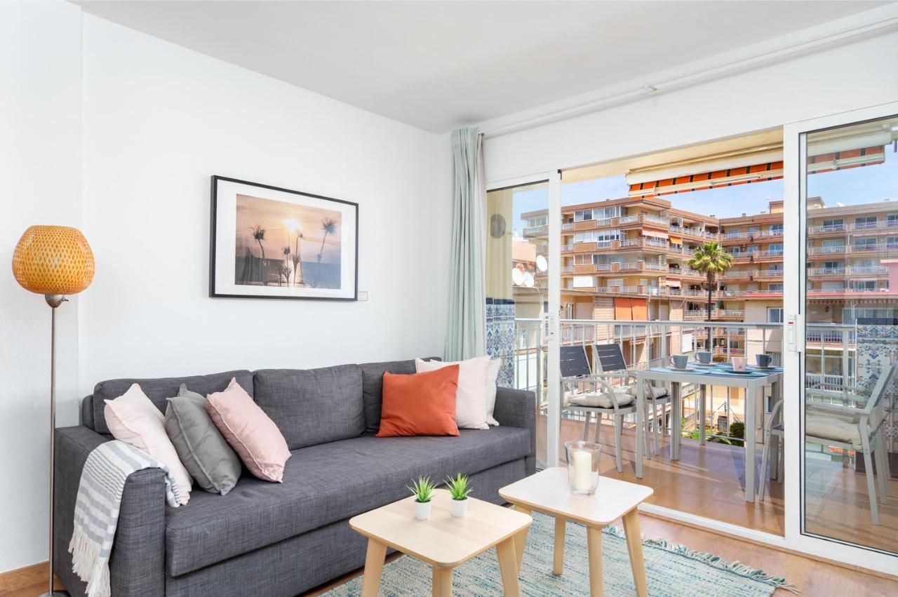 Beachfront Seaview Apartment In Los Boliches By Costarentals - Ref 141 Fuengirola Esterno foto