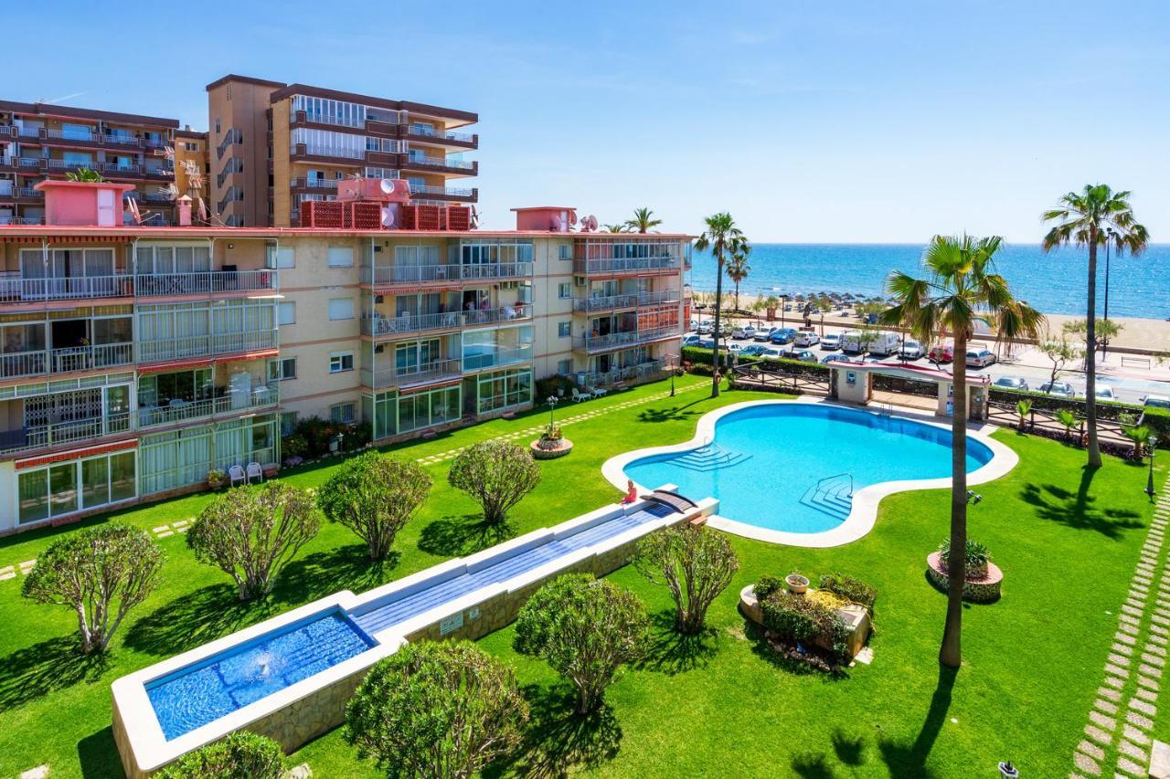 Beachfront Seaview Apartment In Los Boliches By Costarentals - Ref 141 Fuengirola Esterno foto