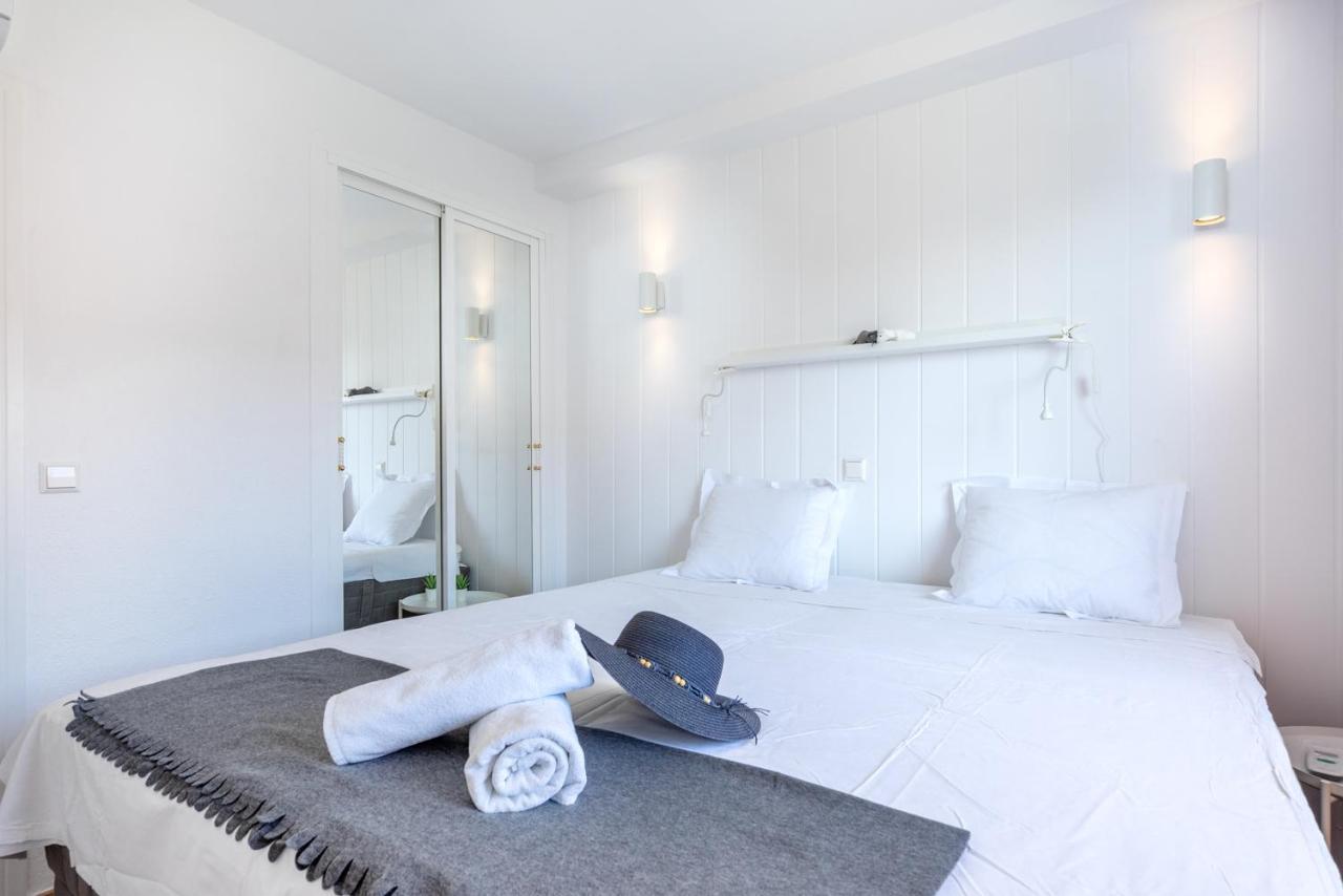 Beachfront Seaview Apartment In Los Boliches By Costarentals - Ref 141 Fuengirola Esterno foto