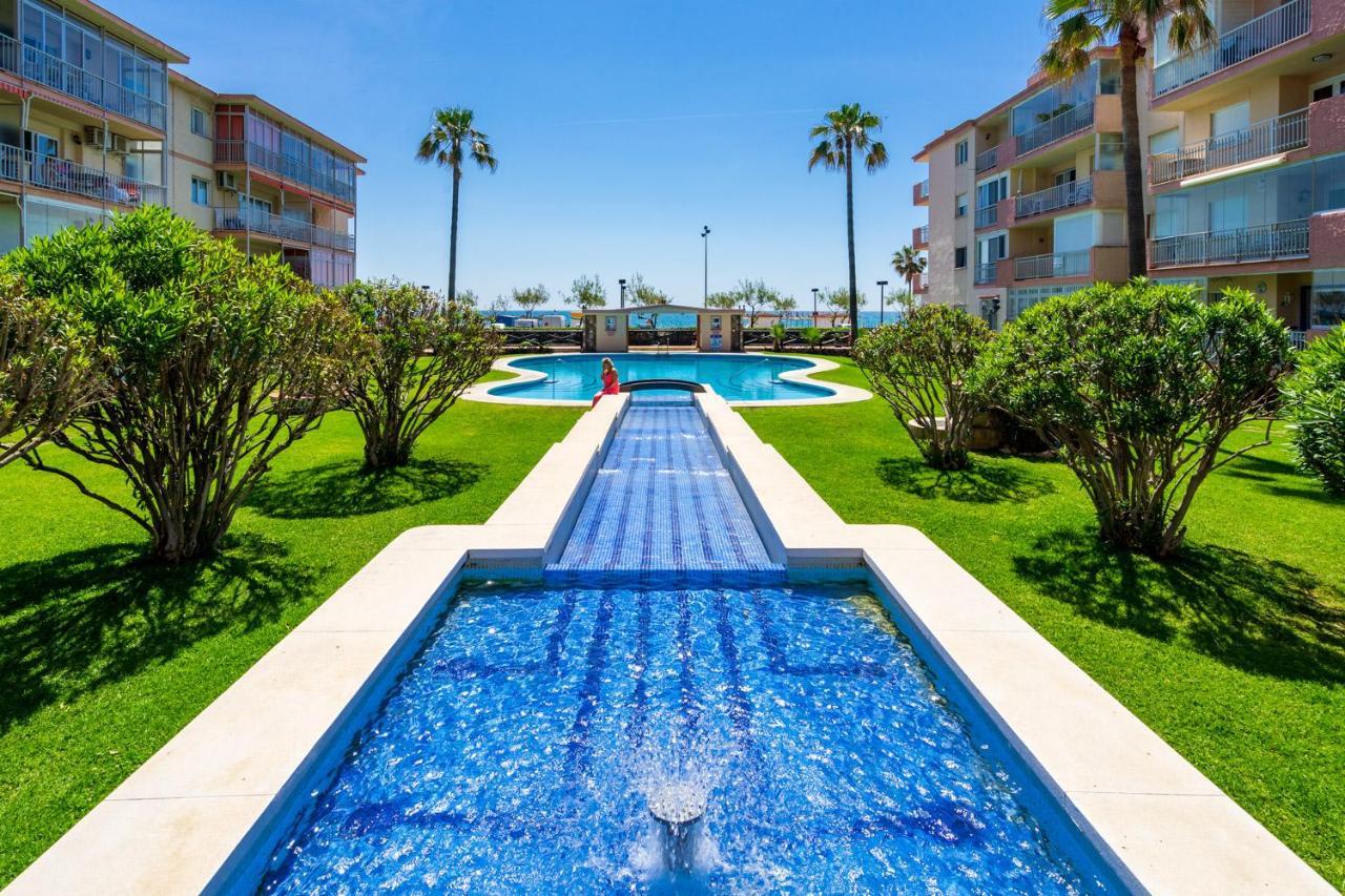 Beachfront Seaview Apartment In Los Boliches By Costarentals - Ref 141 Fuengirola Esterno foto