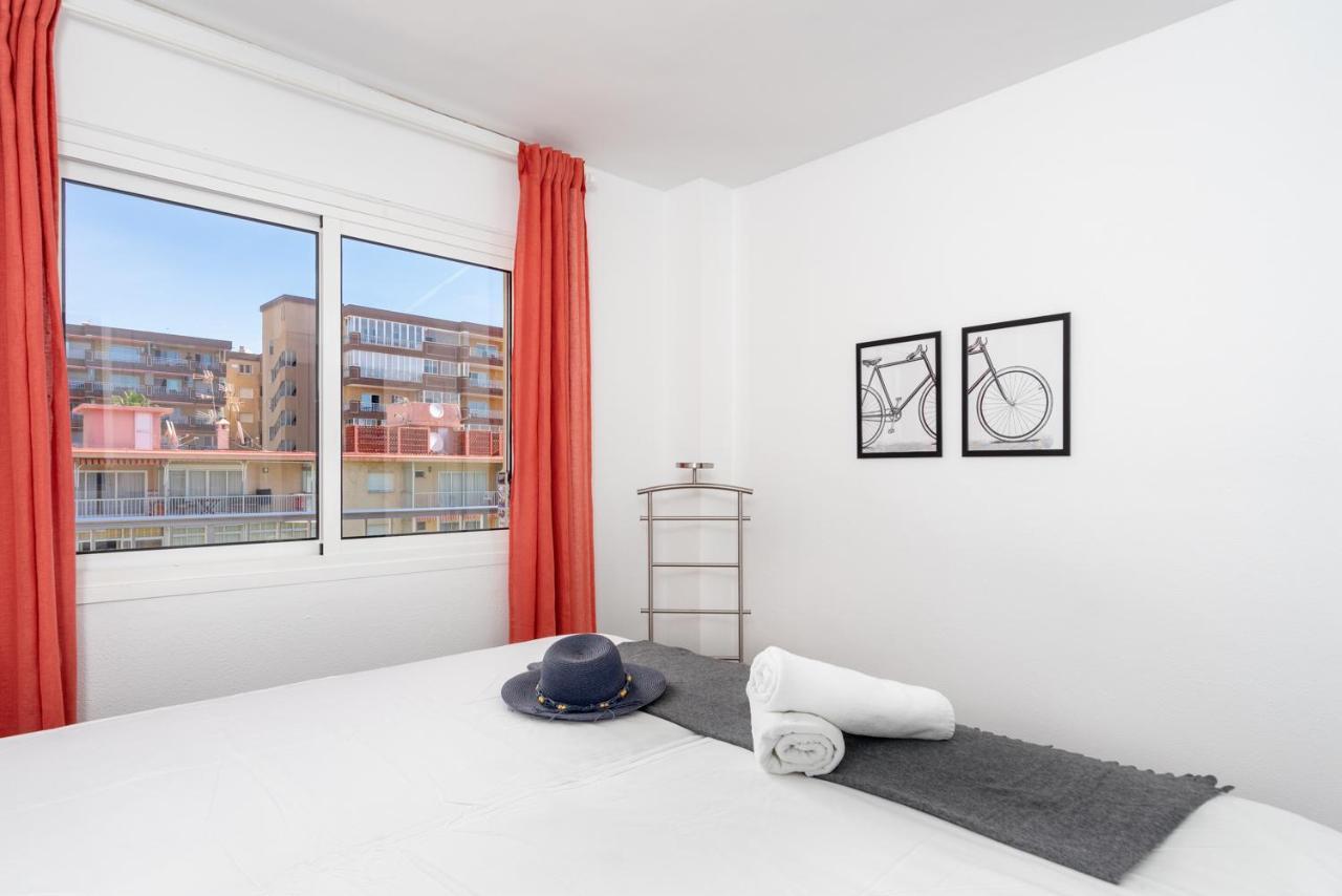 Beachfront Seaview Apartment In Los Boliches By Costarentals - Ref 141 Fuengirola Esterno foto