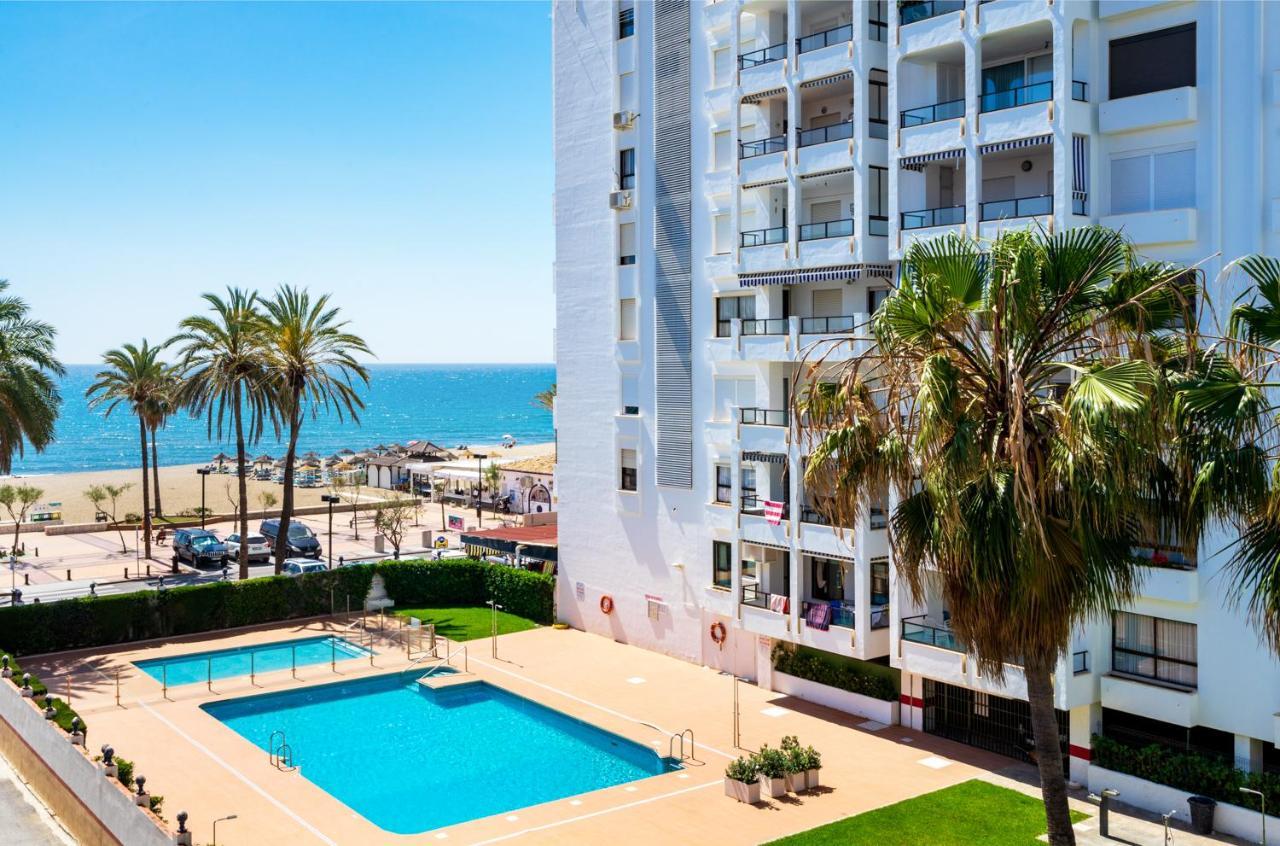 Beachfront Seaview Apartment In Los Boliches By Costarentals - Ref 141 Fuengirola Esterno foto